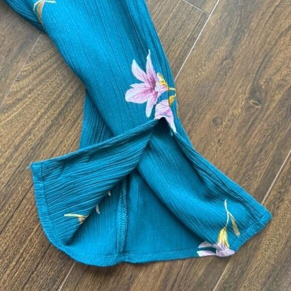 Billabong M Twist back flora green blue romper - Picture 5 of 8